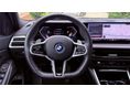 BMW 330 2025/11 - 9