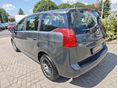 PEUGEOT 5008 2011/1 - 4