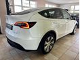 TESLA MODEL Y 2023/2 - 5