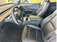 TESLA MODEL Y 2023/2 - 7
