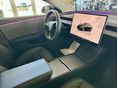 TESLA MODEL 3 2024/1 - 8