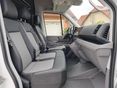 VOLKSWAGEN CRAFTER 2024/4 - 9