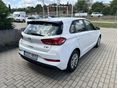 HYUNDAI I30 2021/12 - 6