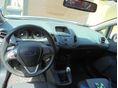 FORD FIESTA 2010 - 5
