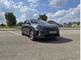 KIA NIRO e-Niro 64kWh Gold ELEKTROMOS NAPFÉNYTETŐ !!! KEYLESS 2DB GYÁRI KULCS. KIA GYÁRI HÁLÓZATI TÖLTŐ