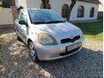 TOYOTA YARIS 1.0 Linea Luna