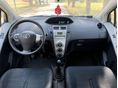 TOYOTA YARIS 2006/12 - 6