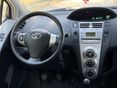 TOYOTA YARIS 2006/12 - 8