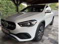 MERCEDES-BENZ GLA 180 7G-DCT