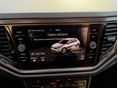 VOLKSWAGEN T-ROC 2019/6 - 26
