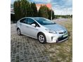 TOYOTA PRIUS PLUG-IN 
