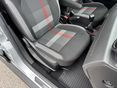 DACIA DUSTER 2019/6 - 10