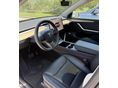 TESLA MODEL Y 2023/3 - 7