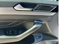 VOLKSWAGEN PASSAT 2020/7 - 19