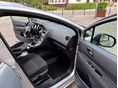 PEUGEOT 5008 2011 - 7