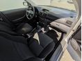 TOYOTA AVENSIS 2004/3 - 6