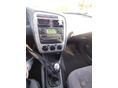 TOYOTA AVENSIS 2001/11 - 8