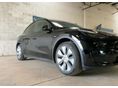 TESLA MODEL Y 2023/9 - 2