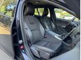 VOLVO V60 2018 - 16