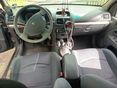 RENAULT CLIO 2001/7 - 5