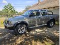 NISSAN PICK UP 2000/2 - 5