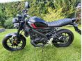 YAMAHA XSR 
