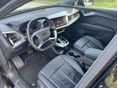 AUDI Q4 2022/2 - 5