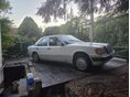 MERCEDES-BENZ W 124 250D