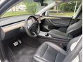 TESLA MODEL Y 2024/6 - 7