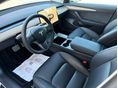 TESLA MODEL 3 2022/9 - 9