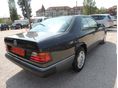 MERCEDES-BENZ 300 1990/1 - 6