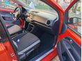 VOLKSWAGEN UP 2017/3 - 12