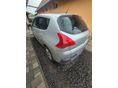 PEUGEOT 3008 2009/6 - 8