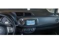 TOYOTA YARIS 2011/12 - 7
