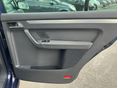 VOLKSWAGEN TOURAN 2004/1 - 23