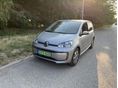 VOLKSWAGEN UP e-Up! NAGYAKKUS + TÉLI CSOMAG + TÉLI GARNITÚRA! Mo-i! ÜLÉSFŰTÉS + FŰTŐSZÁLAS SZÉLVÉDŐ!