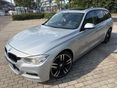 BMW 320d (Automata) BŐR PANORÁMA M KORMÁNY 19FELNI SZERVIZKÖNYV