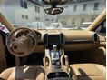 PORSCHE CAYENNE 2010/7 - 6