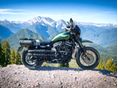 HARLEY-DAVIDSON SPORTSTER 883 R 