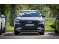 AUDI Q4 2021/9 - 8