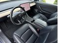 TESLA MODEL 3 2020/1 - 7