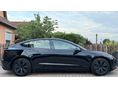 TESLA MODEL 3 2025/8 - 6