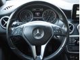 MERCEDES-BENZ A 180 2014/5 - 5