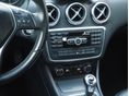 MERCEDES-BENZ A 180 2014/5 - 11