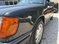 MERCEDES-BENZ E 200 1993/6 - 26