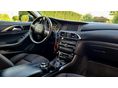INFINITI Q30 2016 - 8