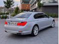 BMW 740 2011/1 - 5