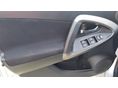TOYOTA RAV 4 2009/11 - 8
