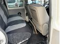 VOLKSWAGEN TRANSPORTER 2002/10 - 6