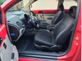 VOLKSWAGEN NEW BEETLE 2000/1 - 6